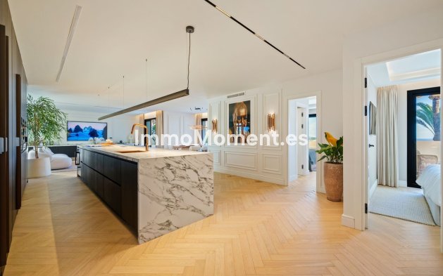 Wiederverkauf - Wohnung - Marbella - Nueva Andalucía