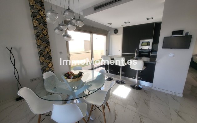 Resale - Villa - Orihuela - Villamartin