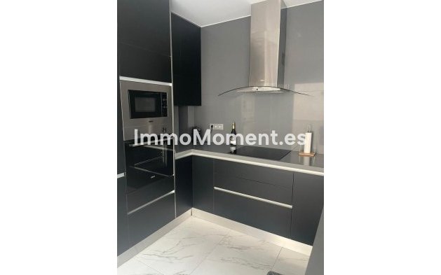 Resale - Villa - Orihuela - Villamartin