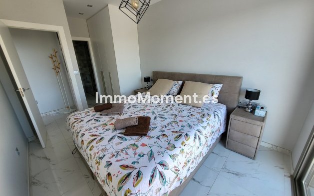 Resale - Villa - Orihuela - Villamartin