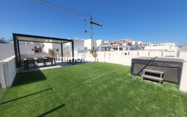 Resale - Villa - Orihuela - Villamartin