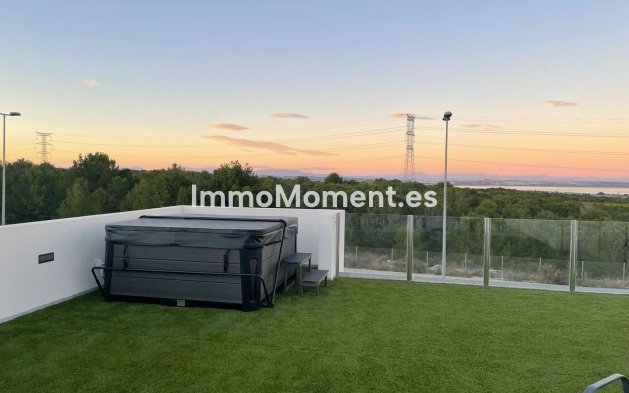 Resale - Villa - Orihuela - Villamartin