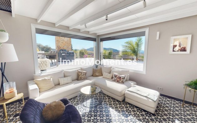 Reventa - Villa - Interior  - Alora