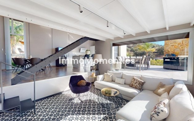 Reventa - Villa - Interior  - Alora