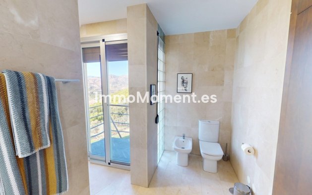 Reventa - Villa - Interior  - Alora