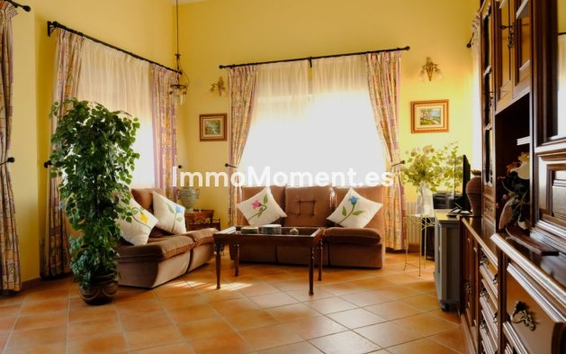 Wiederverkauf - Villa - Orihuela - Orihuela Centro