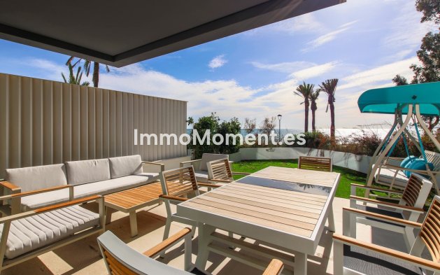 Revente - Maison mitoyenne - Estepona  - Estepona Centro