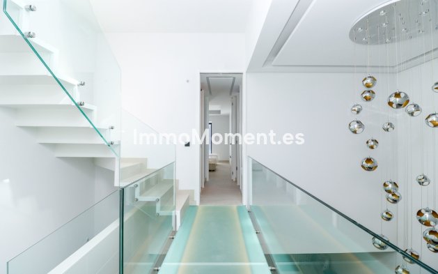 Revente - Maison mitoyenne - Estepona  - Estepona Centro