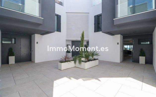 Revente - Maison mitoyenne - Estepona  - Estepona Centro