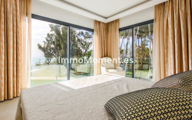 Revente - Maison mitoyenne - Estepona  - Estepona Centro