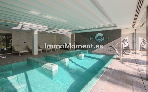 Revente - Maison mitoyenne - Estepona  - Estepona Centro