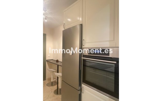 Wiederverkauf - Wohnung - Estepona  - Atalaya