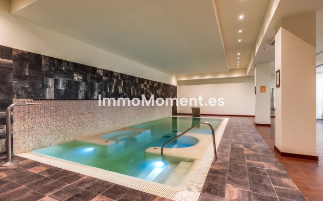 Wiederverkauf - Wohnung - Estepona  - Atalaya