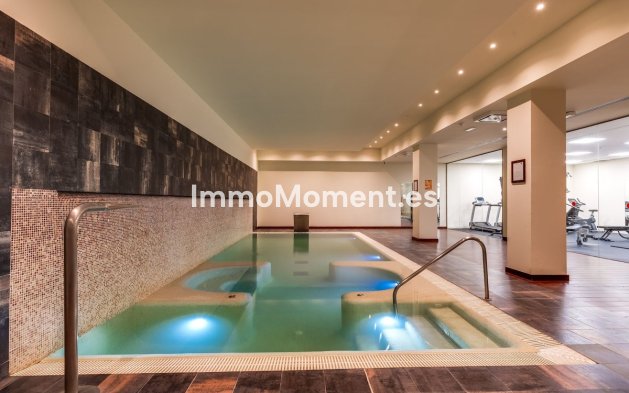 Wiederverkauf - Wohnung - Estepona  - Atalaya