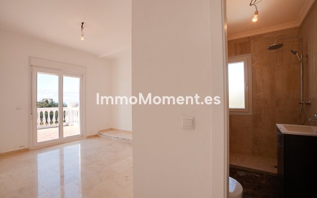 Revente - Villa - Estepona  - Estepona Centro