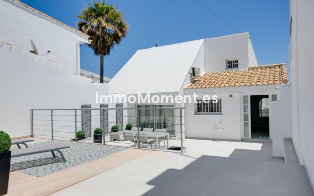 Wiederverkauf - Villa - Estepona  - Estepona Centro