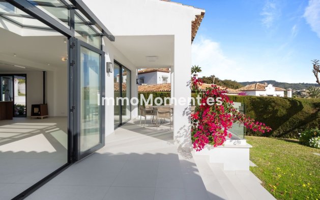 Reventa - Villa - Marbella - Elviria