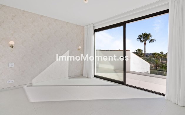 Reventa - Villa - Marbella - Elviria