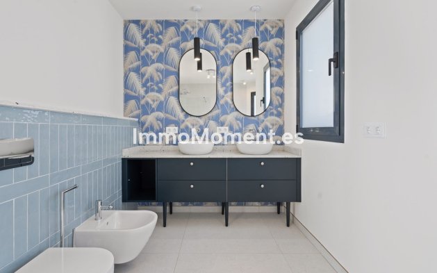 Reventa - Villa - Marbella - Elviria