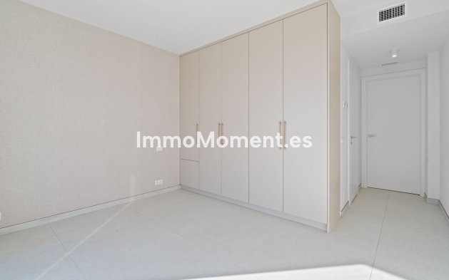 Reventa - Villa - Marbella - Elviria