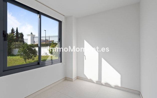 Reventa - Villa - Marbella - Elviria