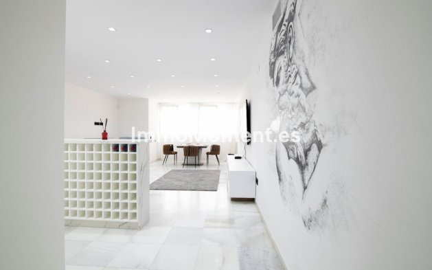 Wiederverkauf - Wohnung - Marbella - Puerto Banús