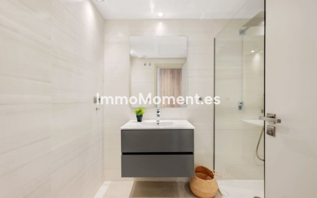 Resale - Apartment - Mijas - La Cala Golf
