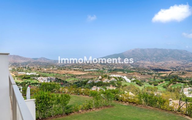 Resale - Apartment - Mijas - La Cala Golf