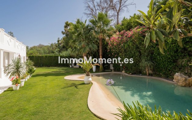 Resale - Villa - Estepona - New Golden Mile