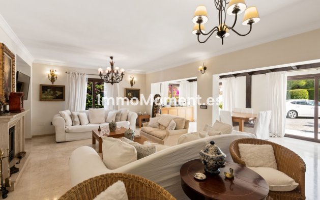 Resale - Villa - Estepona - New Golden Mile