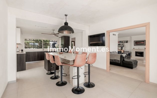 Resale - Detached villa - Estepona - New Golden Mile