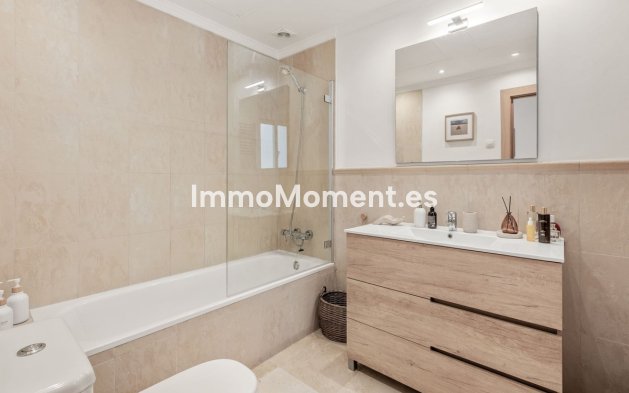 Resale - Detached villa - Estepona - New Golden Mile