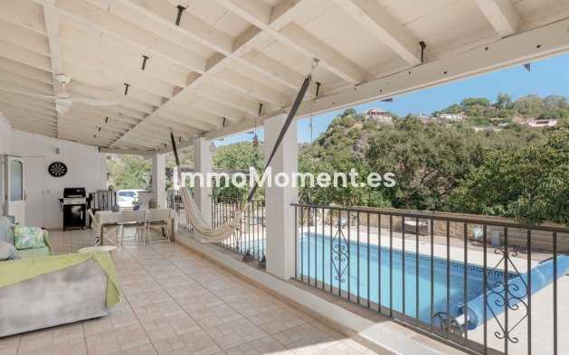 Revente - Maison de campagne - Estepona  - Estepona Centro