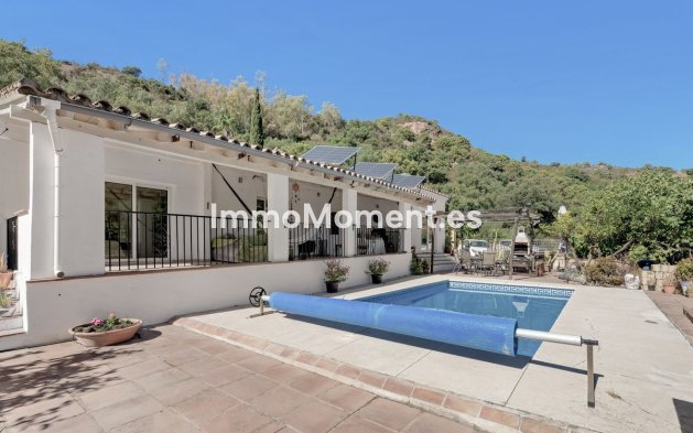 Revente - Maison de campagne - Estepona  - Estepona Centro