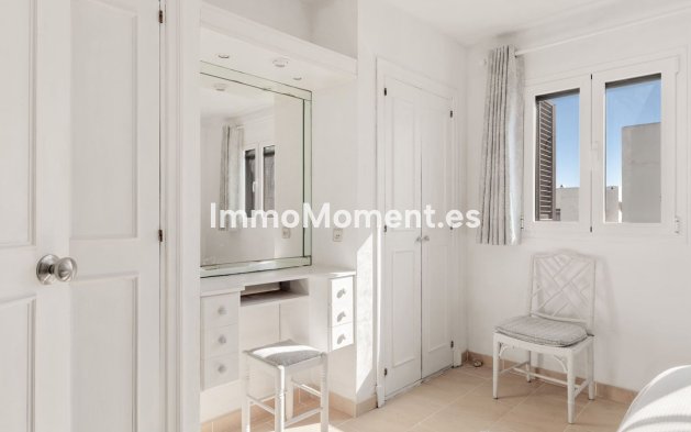 Revente - Maison mitoyenne - Estepona  - Estepona Centro