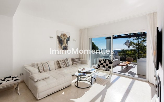 Revente - Appartement - Marbella - Nueva Andalucía