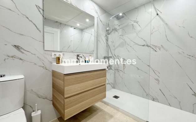 Revente - Appartement - Marbella - Nueva Andalucía