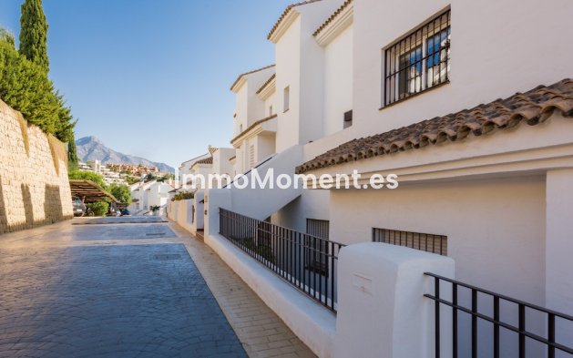 Revente - Appartement - Marbella - Nueva Andalucía