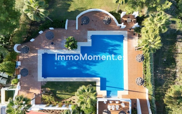 Revente - Appartement - Marbella - Nueva Andalucía