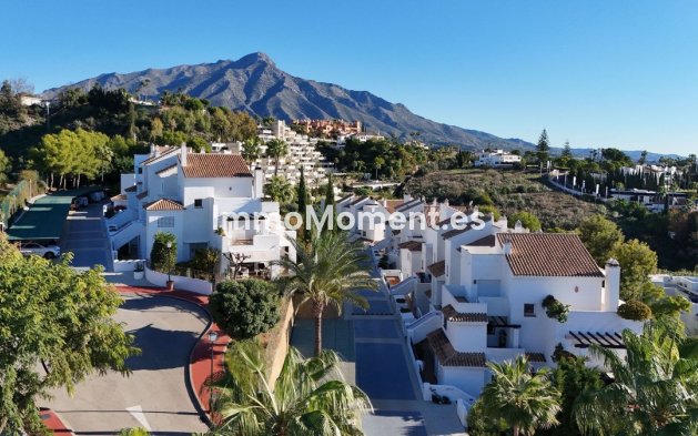 Revente - Appartement - Marbella - Nueva Andalucía