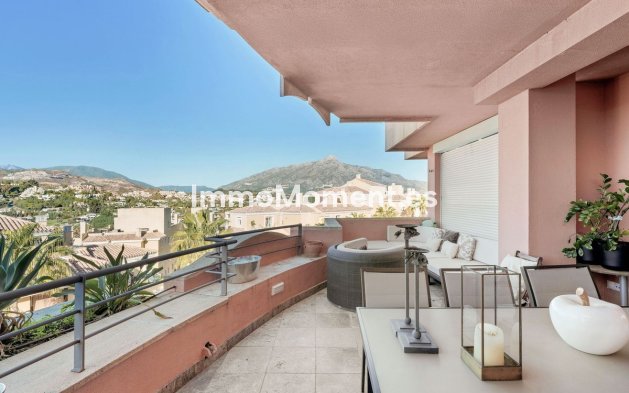 Revente - Appartement - Marbella - Nueva Andalucía