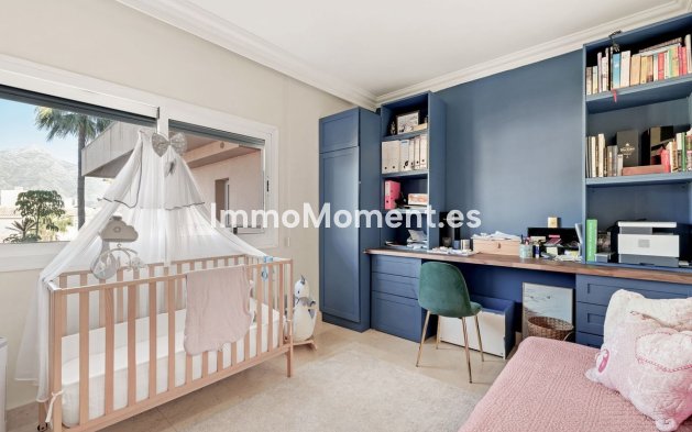 Revente - Appartement - Marbella - Nueva Andalucía