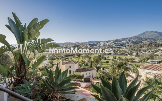 Revente - Appartement - Marbella - Nueva Andalucía