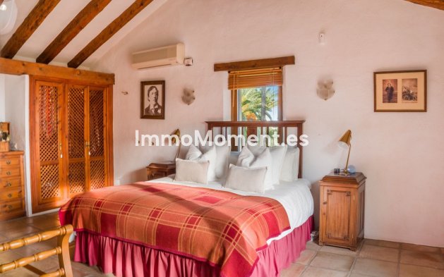 Revente - Villa - Estepona  - Estepona Centro