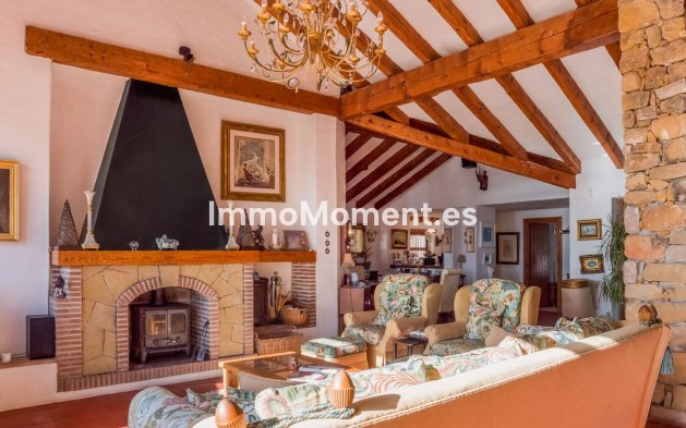 Revente - Villa - Estepona  - Estepona Centro