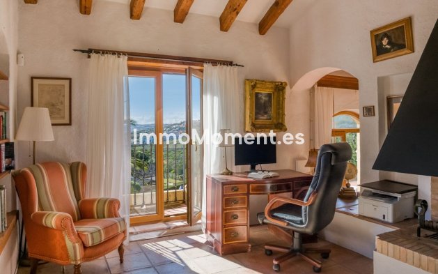 Revente - Villa - Estepona  - Estepona Centro