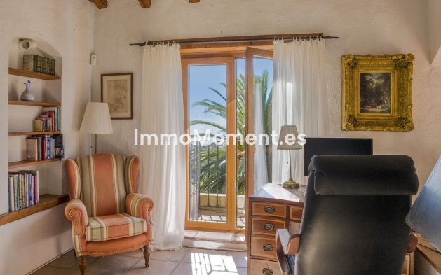 Revente - Villa - Estepona  - Estepona Centro