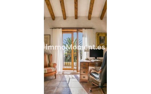 Revente - Villa - Estepona  - Estepona Centro