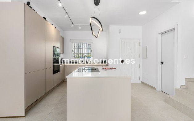 Revente - Villa - Estepona  - Bel Air