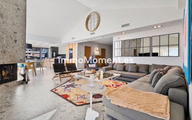 Wiederverkauf - Villa - Benalmadena - Benalmadena Centro